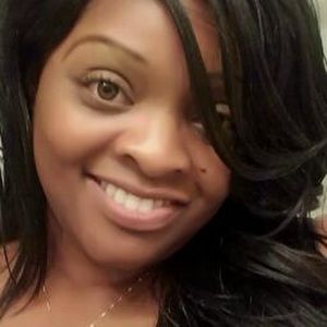 Meet your Posher, Nina